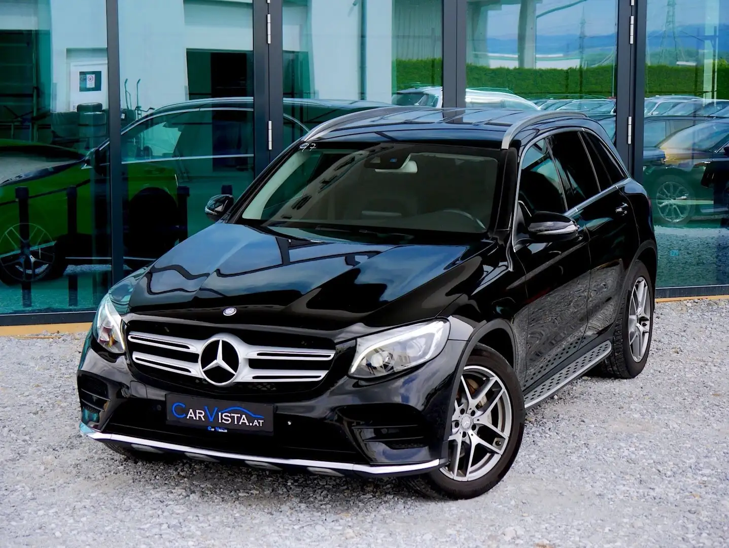 Mercedes-Benz GLC 220 d AMG Line 4Matic Schwarz - 1