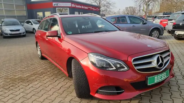 Mercedes-Benz E 250 CDi BlueTEC T-Modell / Kombi