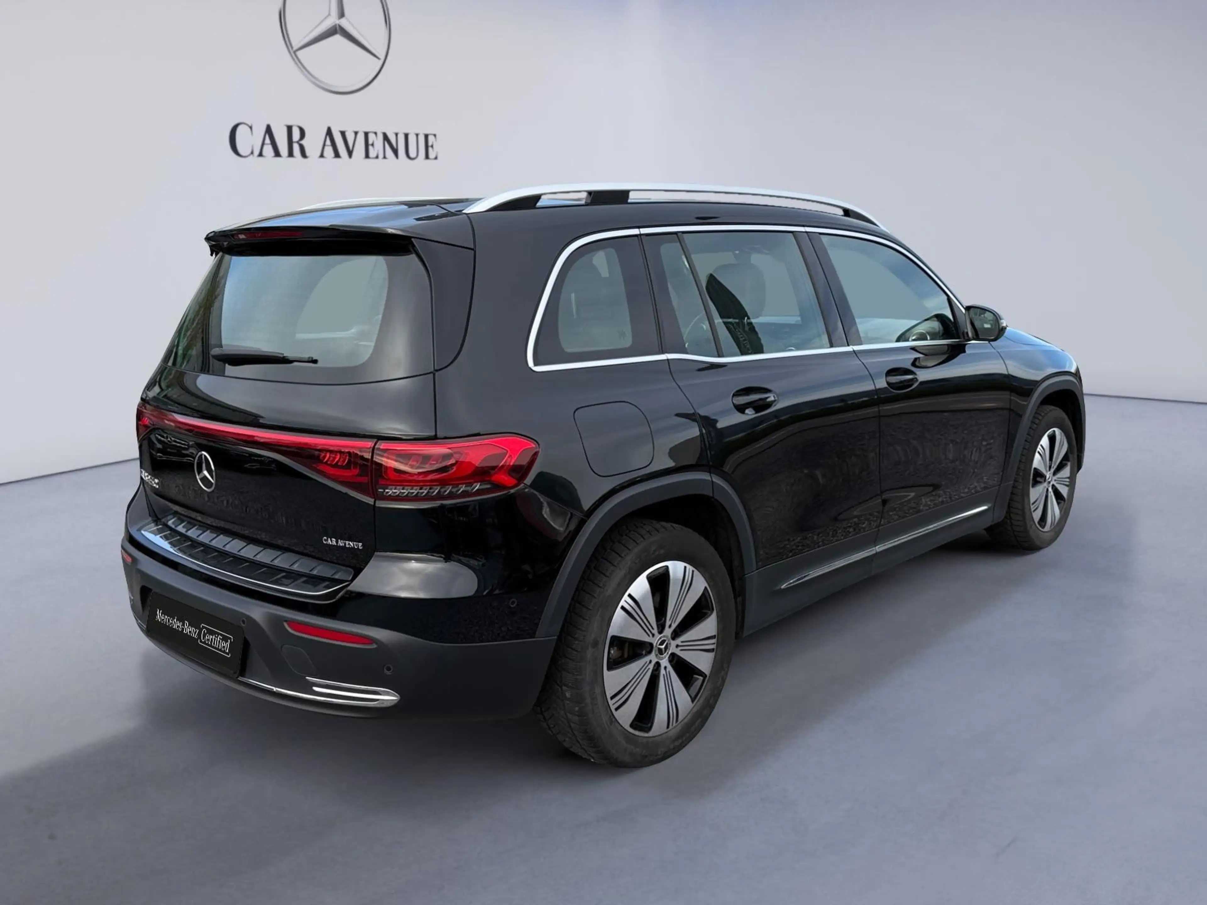 Mercedes-Benz EQB 250 Progressive — photo 5