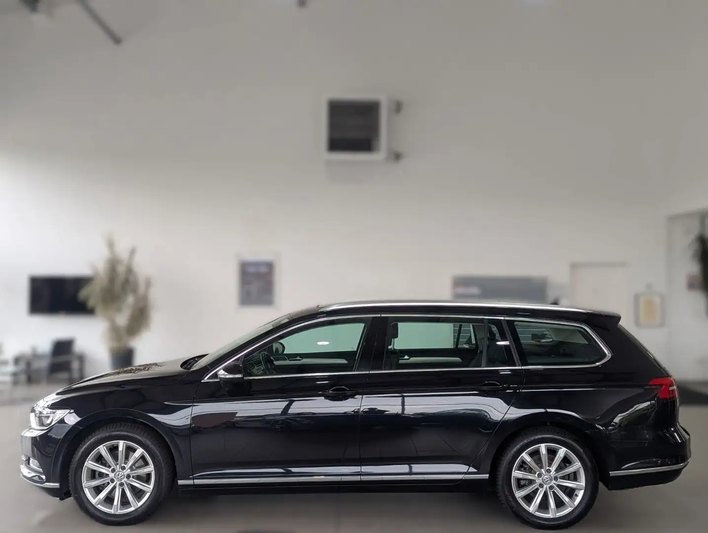 Volkswagen Passat Variant 1.4 TSI Highline DSG /Pano/Kamera Nero - 2