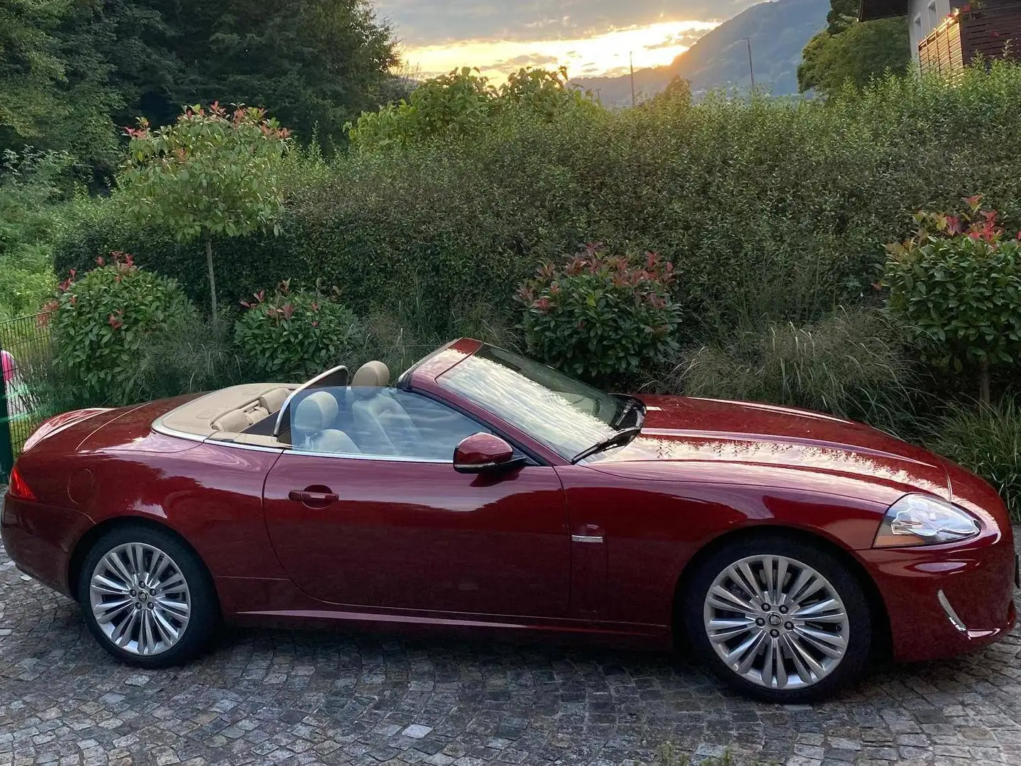 Jaguar XK XK 5,0 Portfolio Cabrio Portfolio Rot - 1