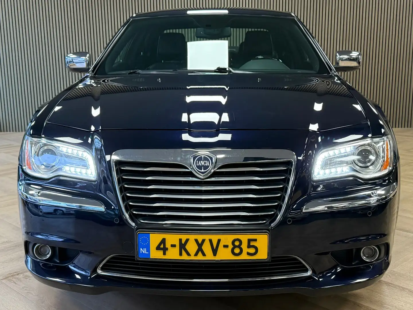 Lancia Thema 3.6 V6 Platinum AUTOMAAT NAVIGATIE CRUISE CLIMATE Blau - 2