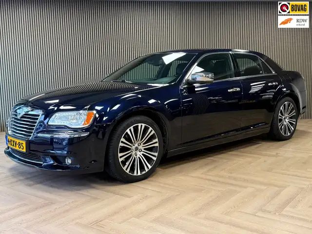 Lancia Thema 3.6 V6 Platinum AUTOMAAT NAVIGATIE CRUISE CLIMATE