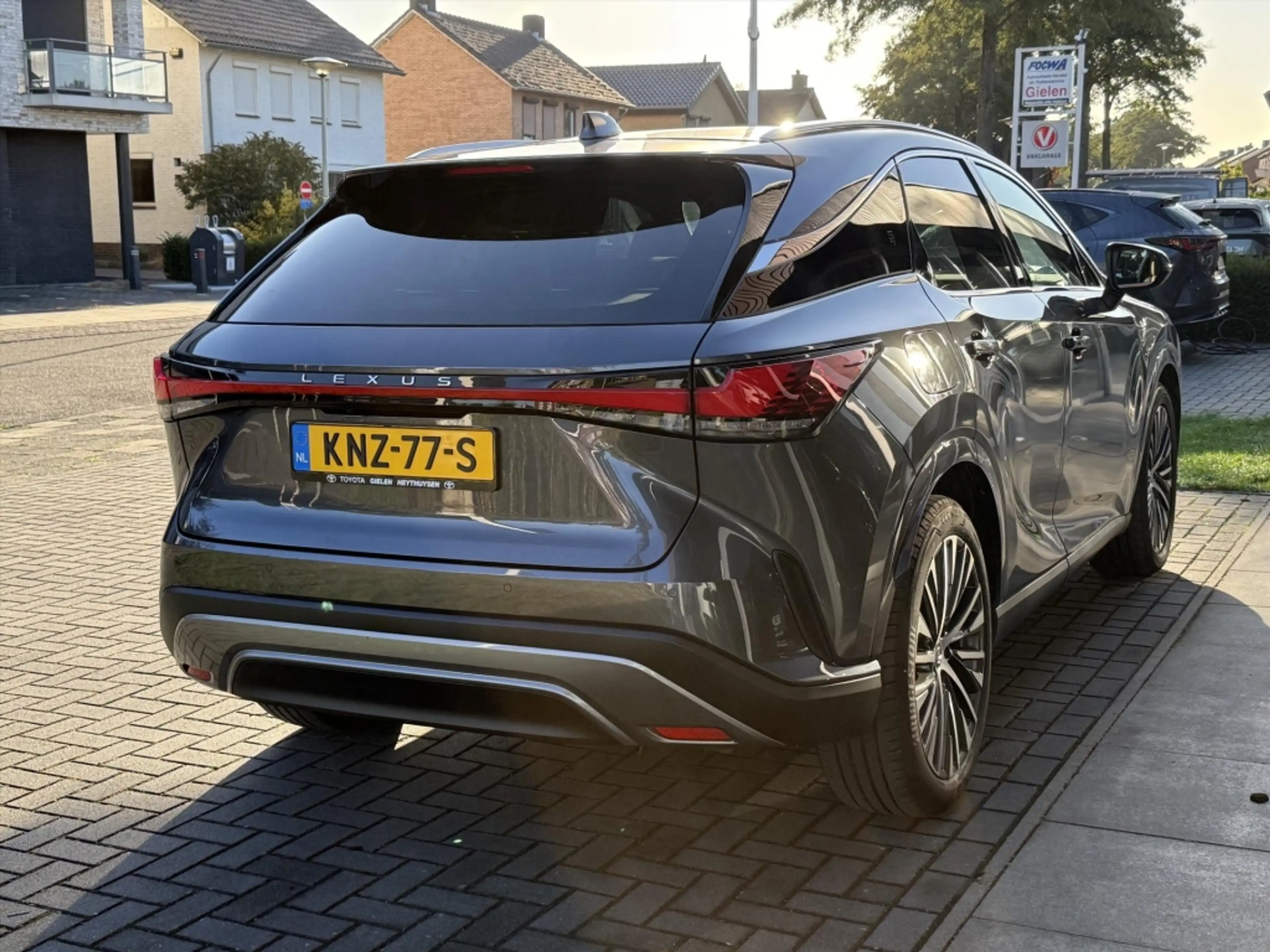 Lexus RX 450h AWD Executive Line | Panoramadak, Head up display, — photo 6