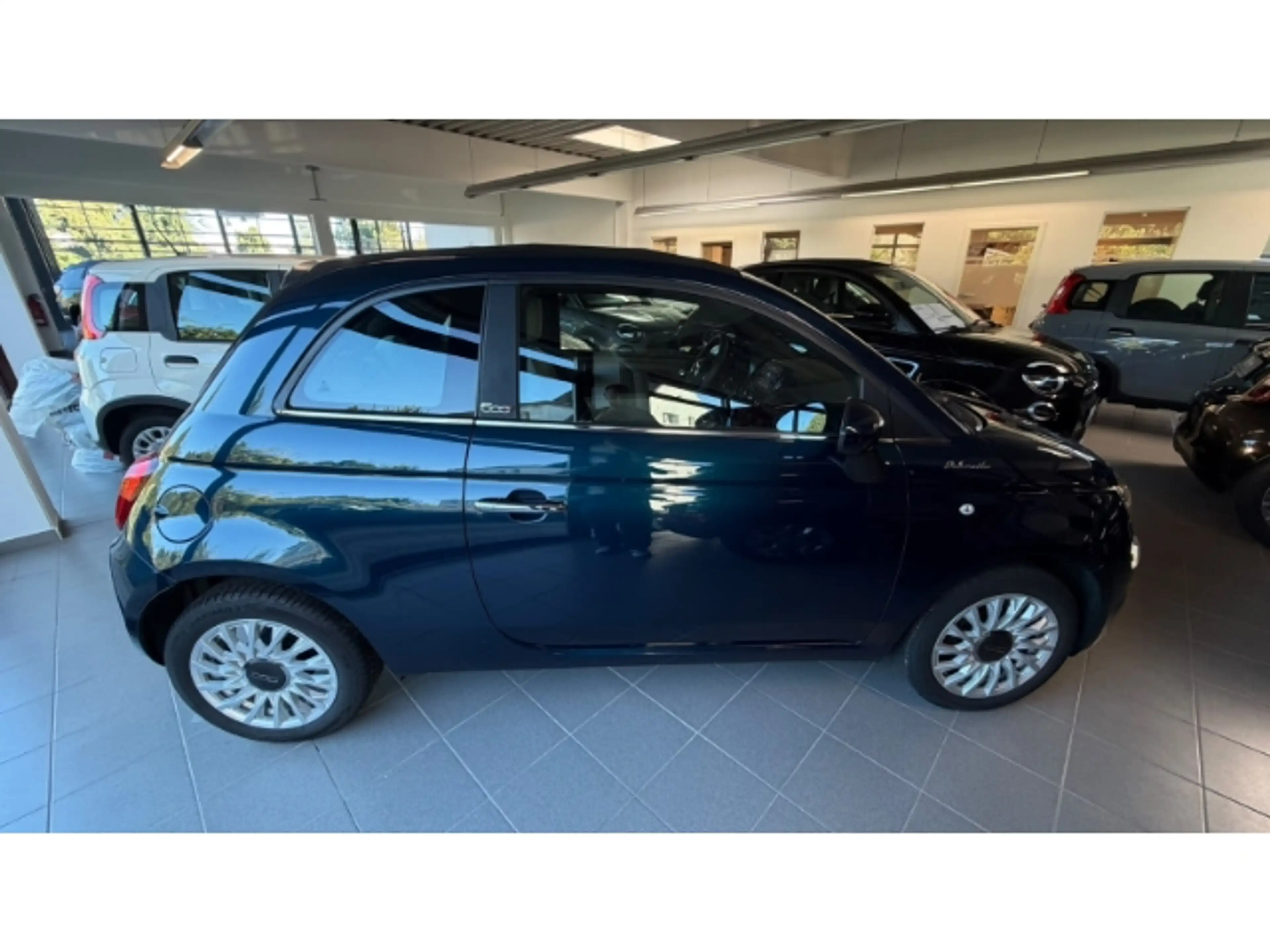 Fiat 500C DolceVita 1.0 Mild Hybrid EU6d — photo 4