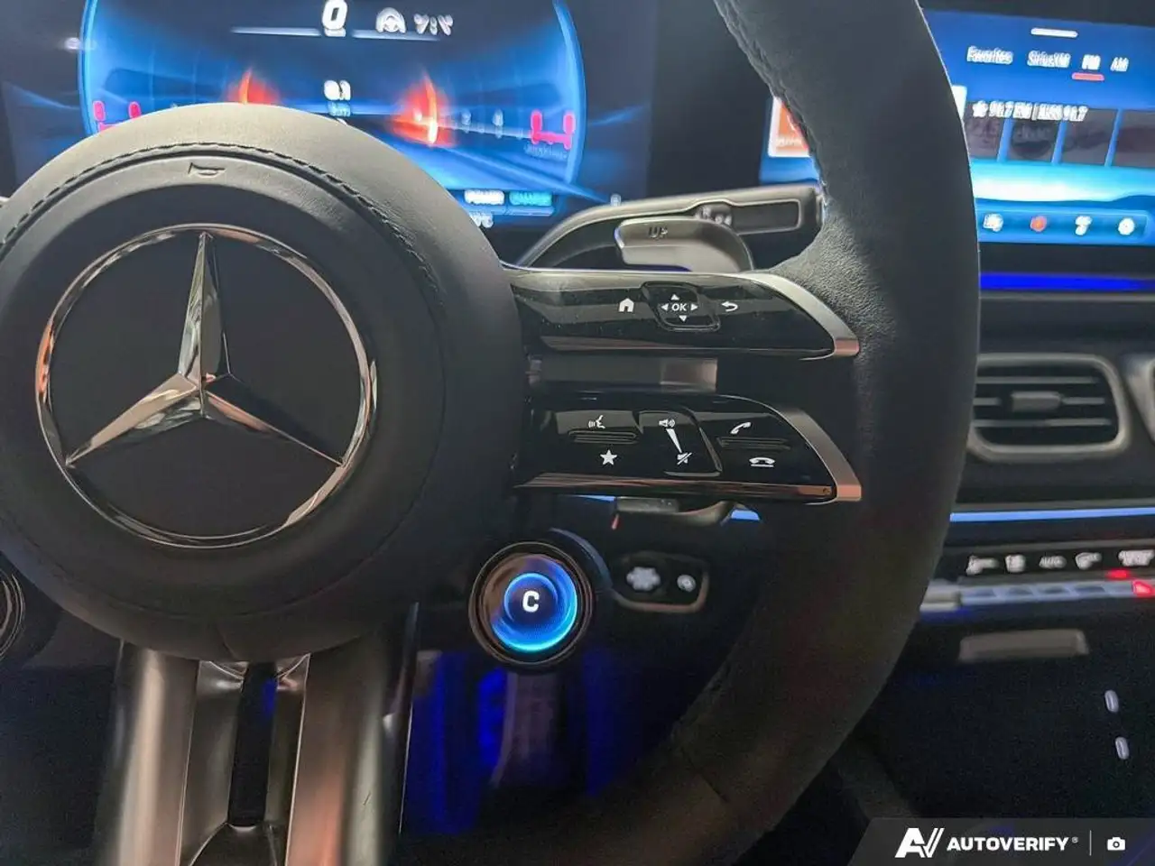 Mercedes-Benz GLE снимка Mercedes-Benz GLE