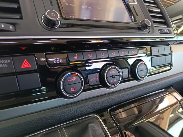 Volkswagen T6 Multivan Multivan Edition 4Motion DSG Ansicht 18