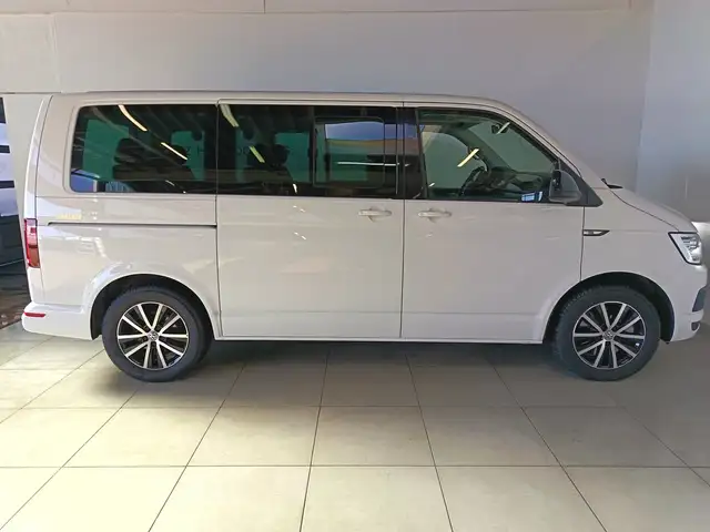 Volkswagen T6 Multivan Multivan Edition 4Motion DSG Ansicht 10