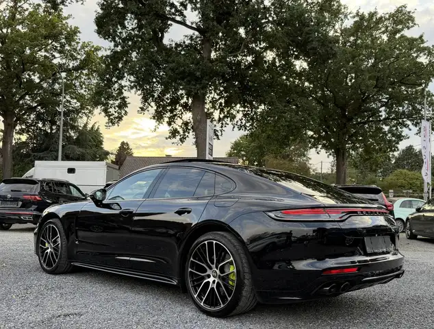 Porsche Panamera view 2