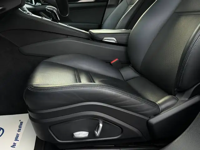 Porsche Panamera view 7