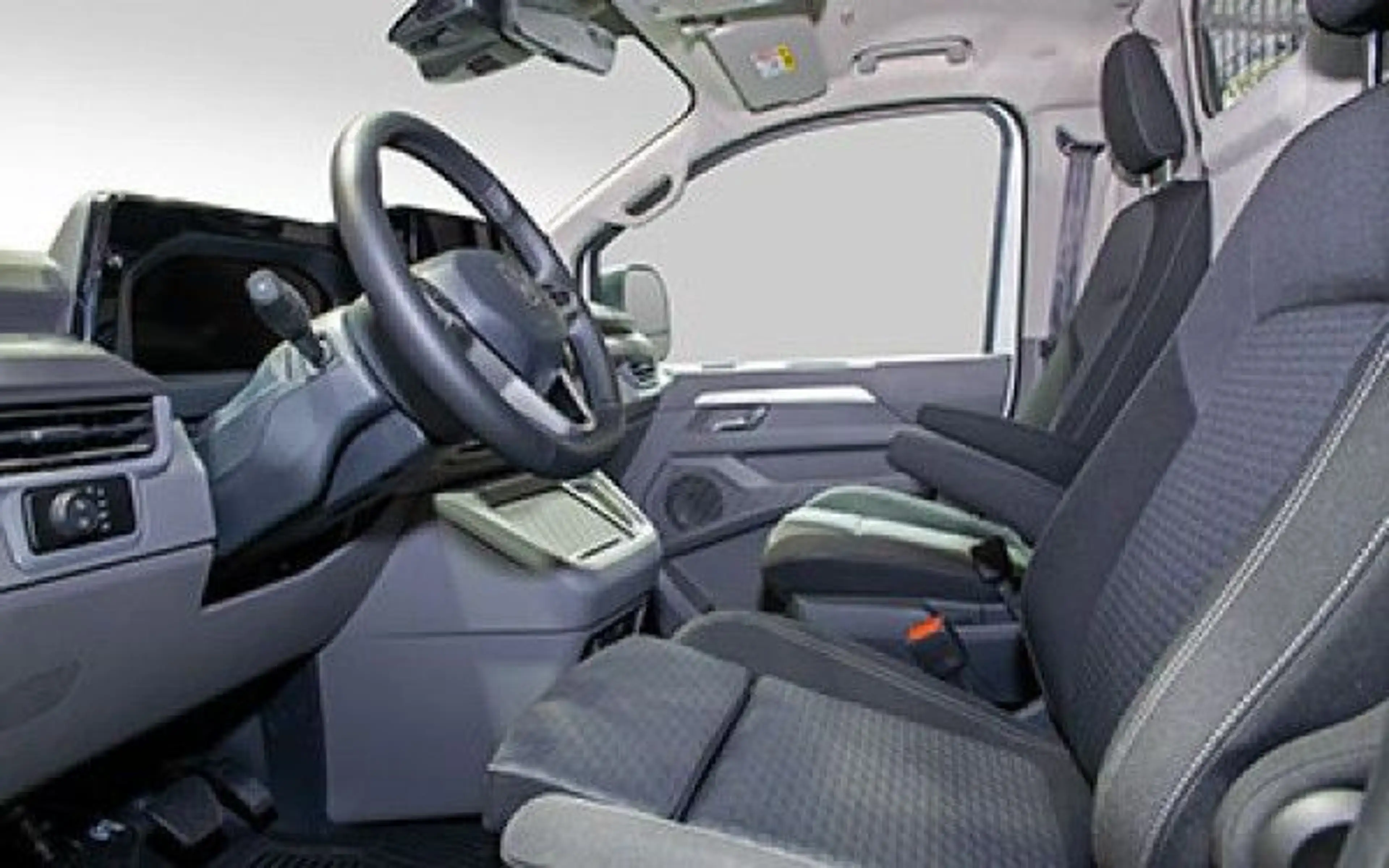 Volkswagen T7 Kombi 2,0 TDI 5-Sitzer 32% Nachl. dt. Bestell — photo 5