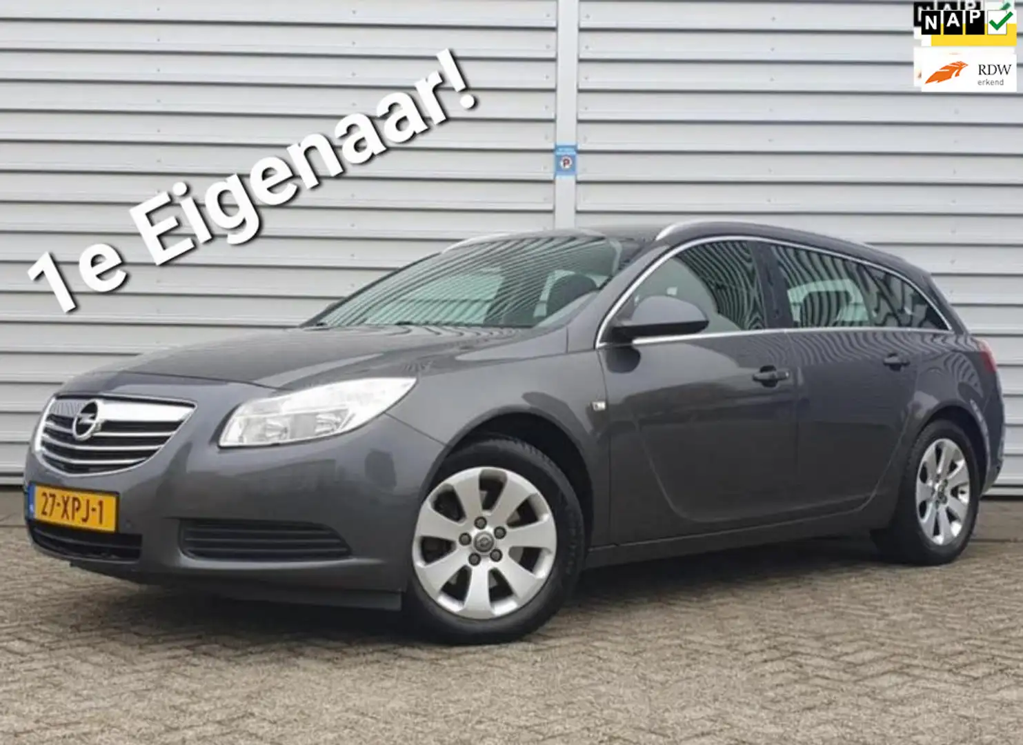 Opel Insignia Sports Tourer 1.6 T Clima/Navi/Dealer OH!/1e Eigen Grau - 1