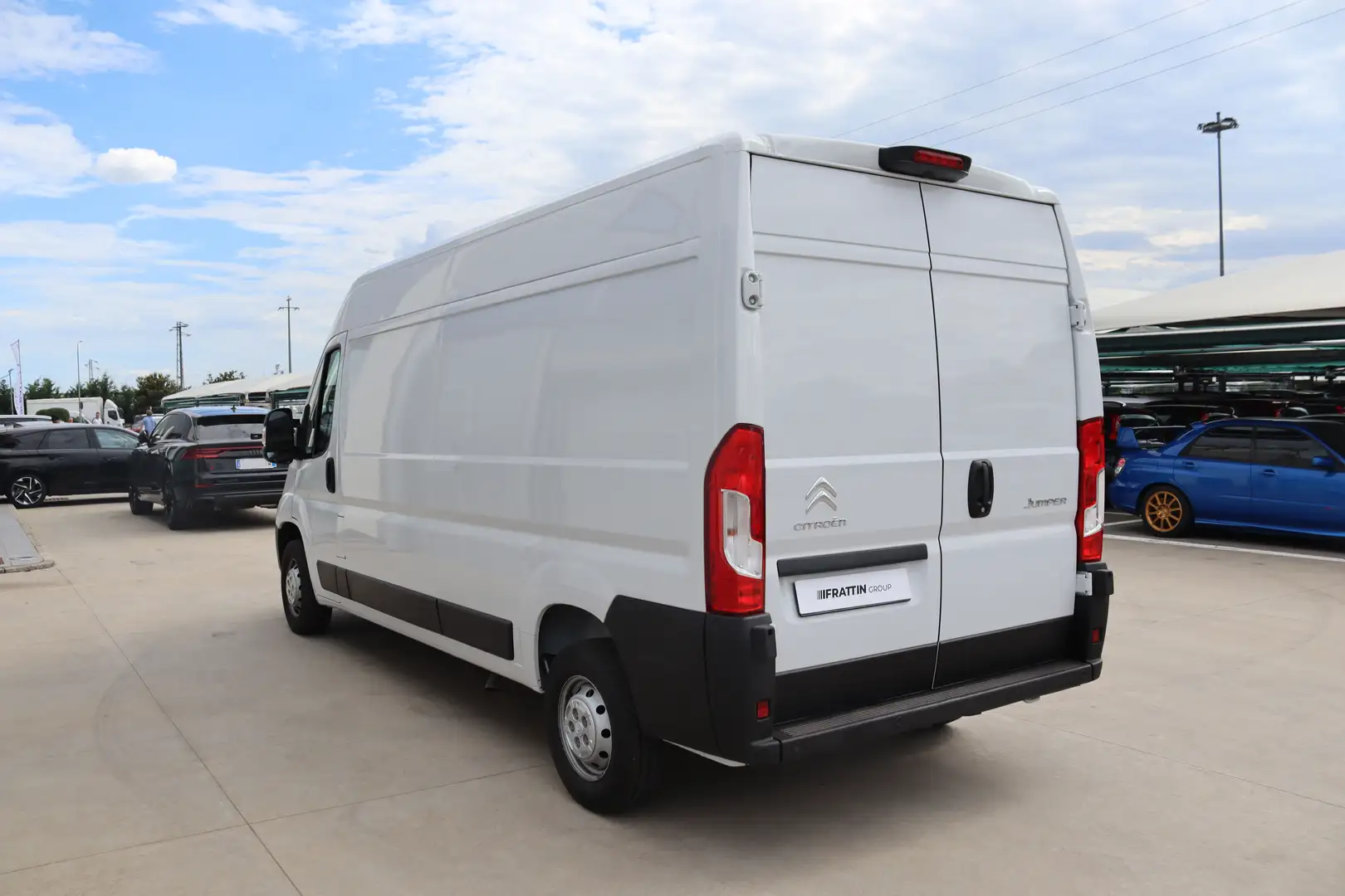 Citroen Jumper 35 BlueHDi 140 S&S PM-TM Furgone Bianco - 2