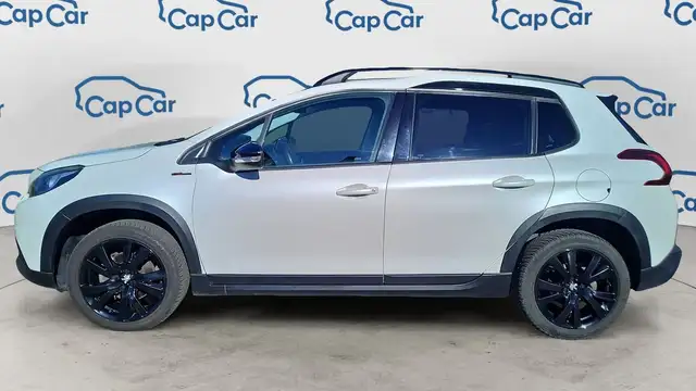 Peugeot 2008 view 2