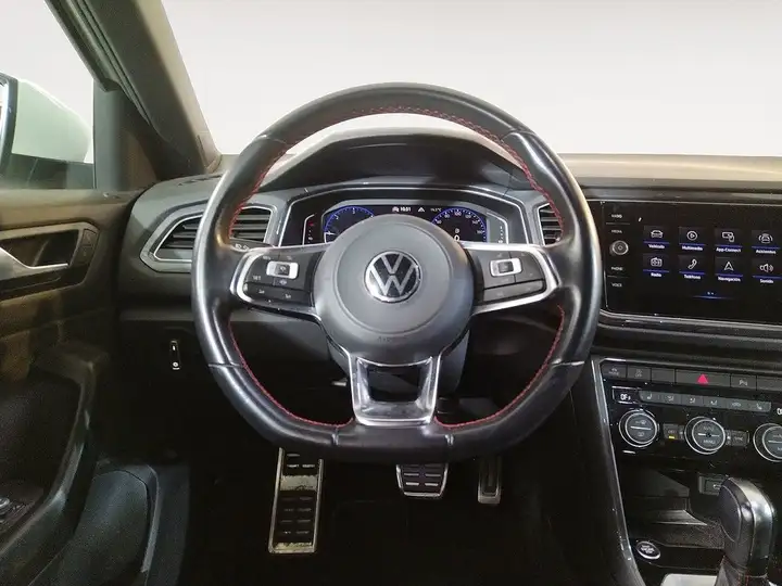 Volkswagen T-Roc 2022, foto 8