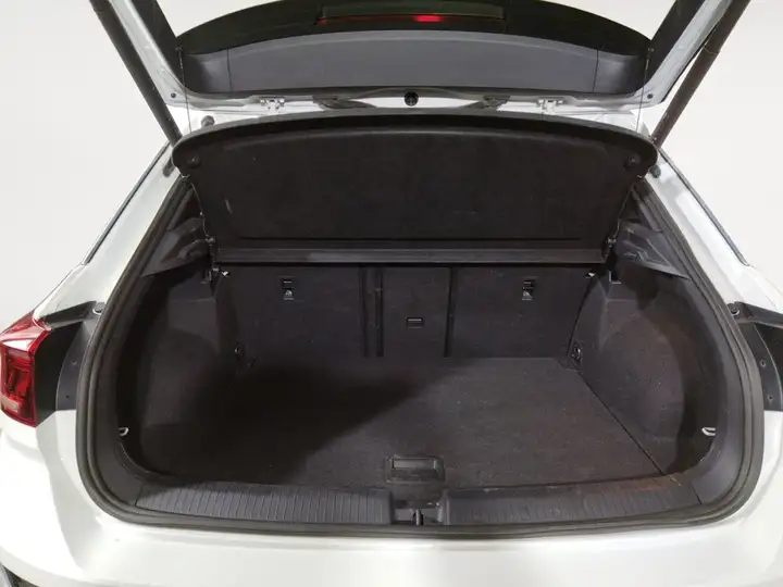 Volkswagen T-Roc 2022, foto 12