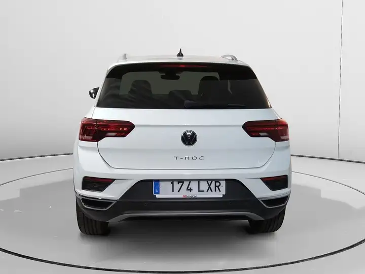 Volkswagen T-Roc 2022, foto 3