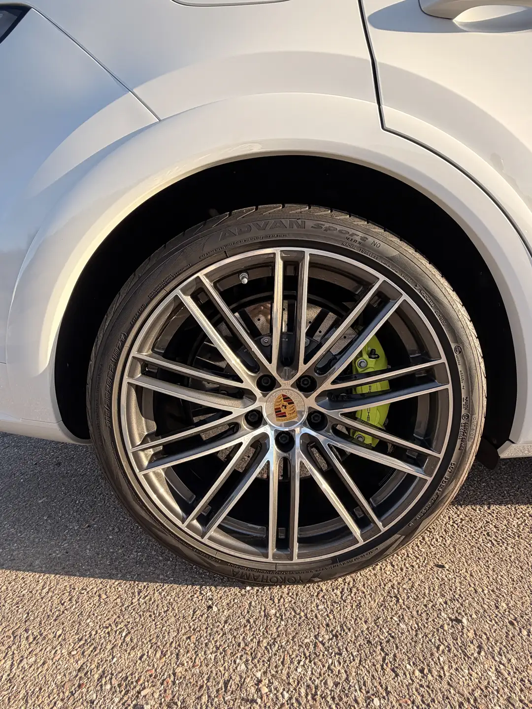 포르쉐 카이엔 S E-Hybrid 2021 화이트 사진 7