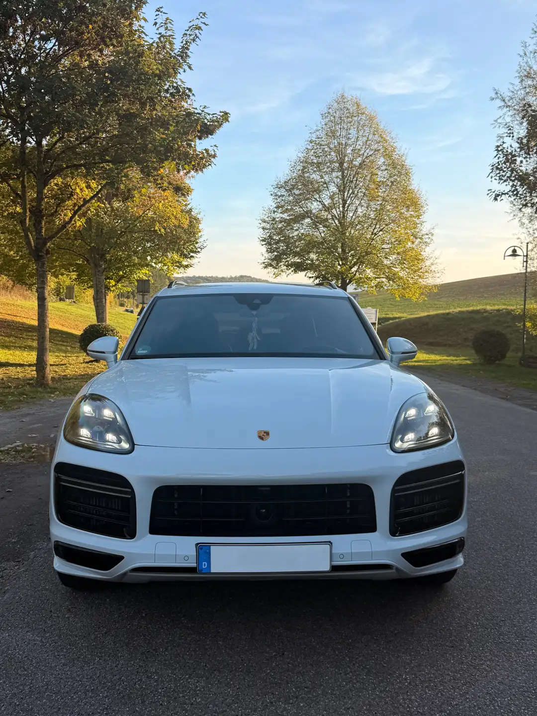 포르쉐 카이엔 S E-Hybrid 2021 화이트 사진 1
