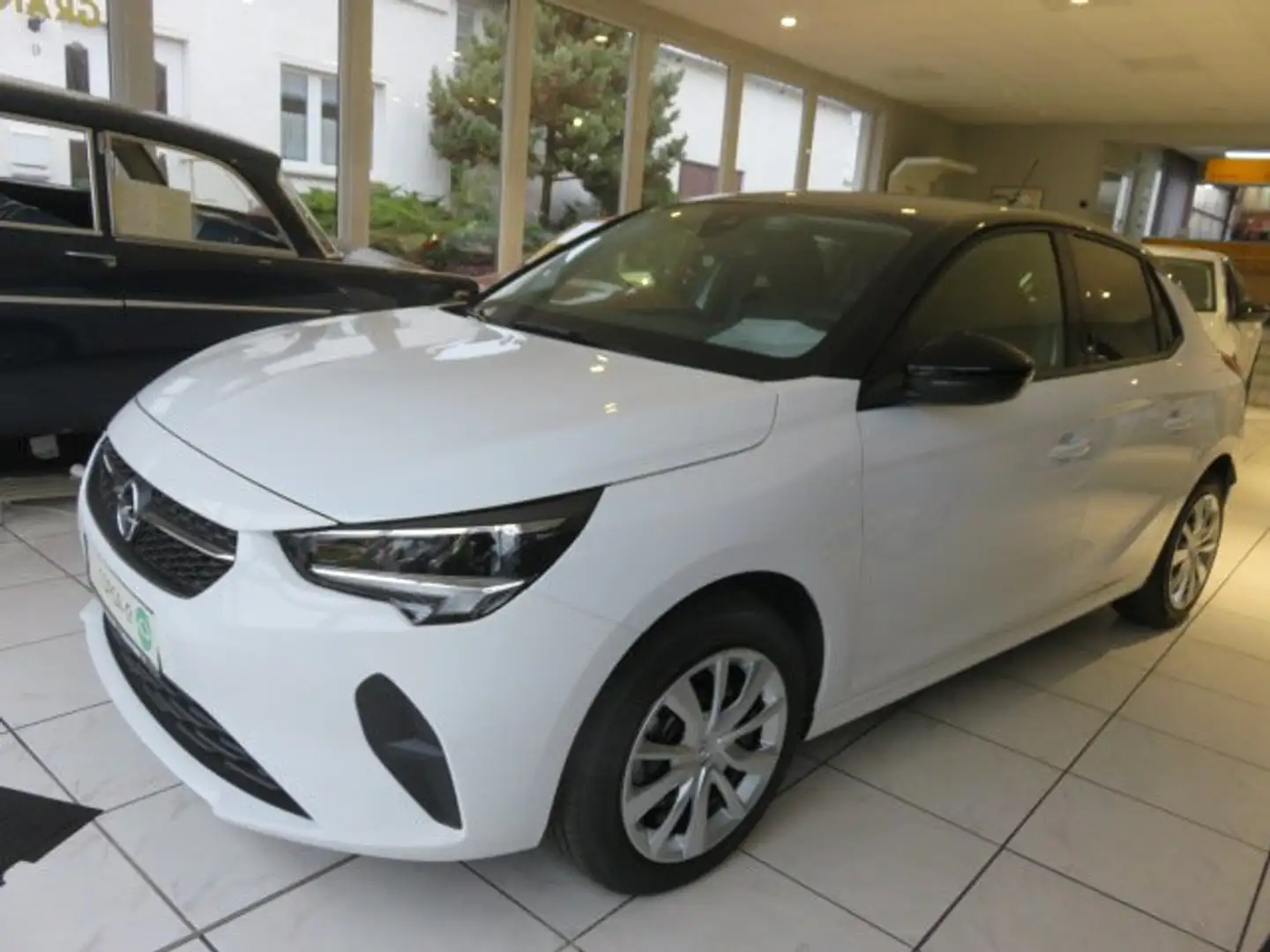 Opel Corsa e Edition F sofort verfügbar Weiß - 1