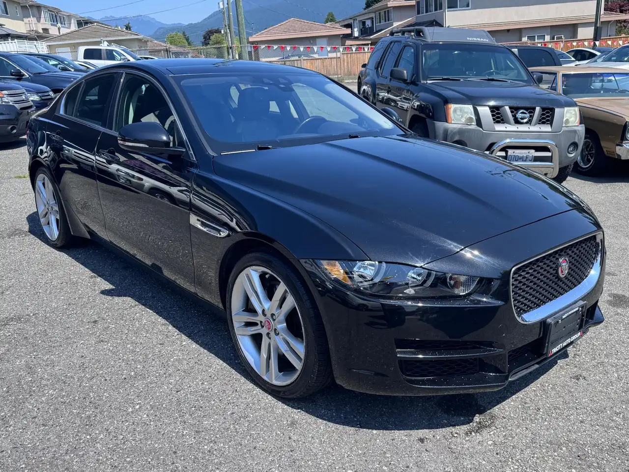 Jaguar XE fotografie Jaguar XE