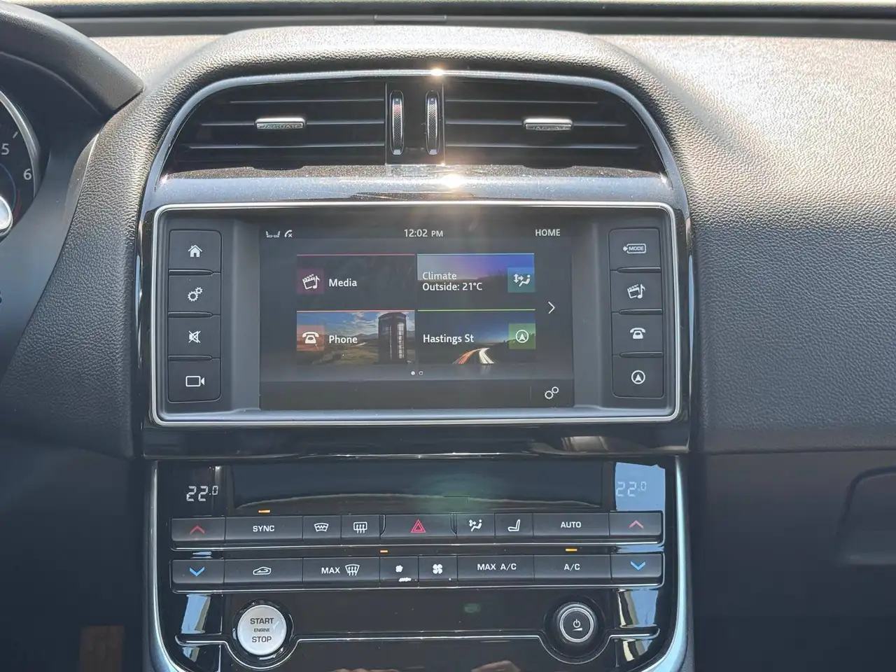 Jaguar XE fotografie Jaguar XE