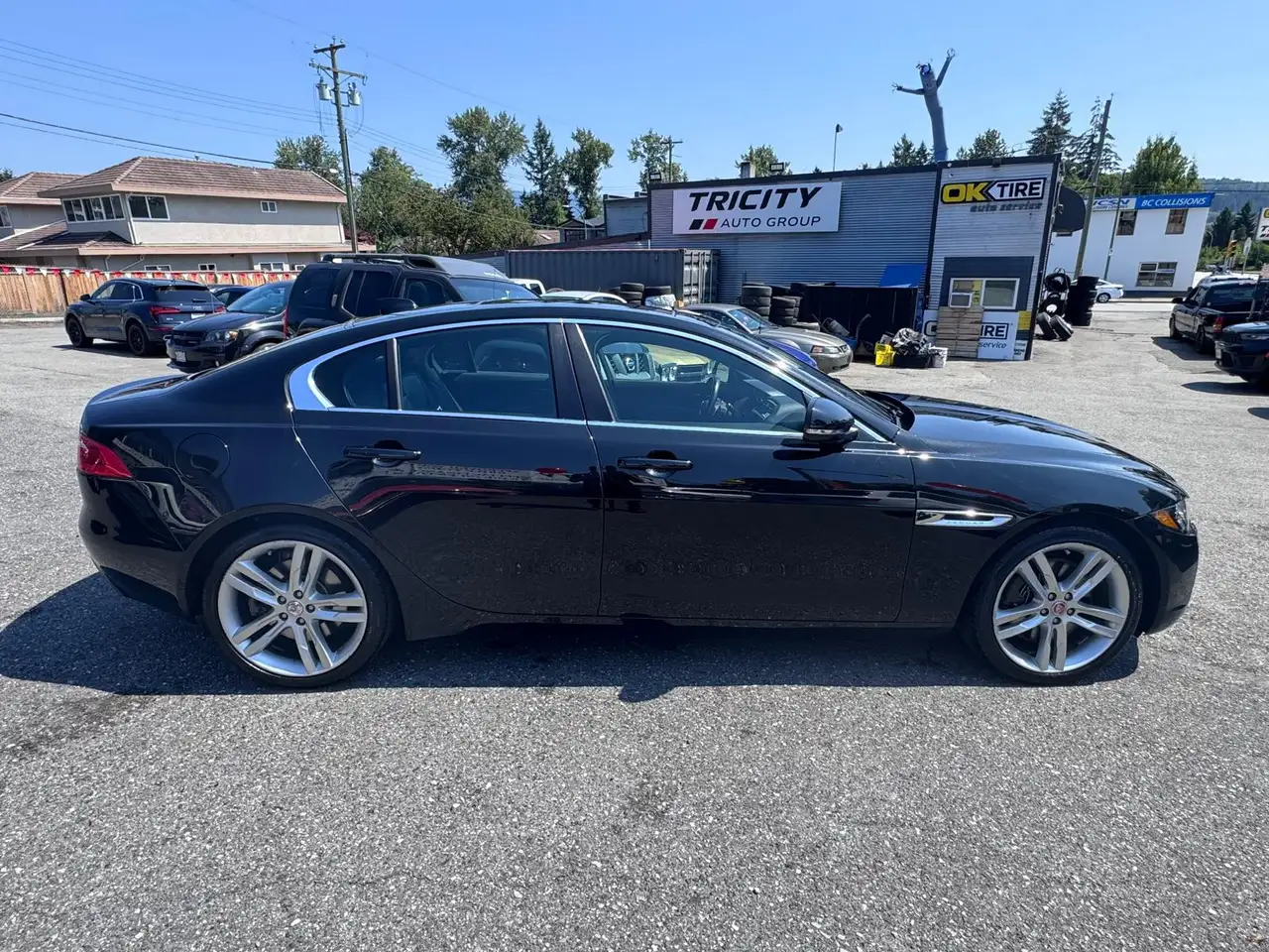 Jaguar XE fotografie Jaguar XE