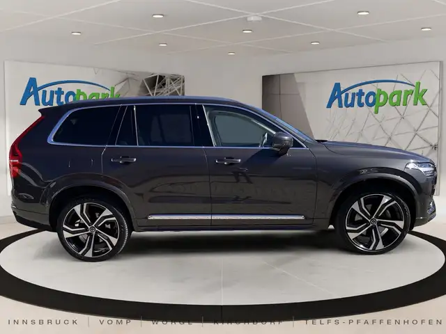 Volvo XC90 B5 AWD Mild Hybrid Ultimate Bright Ansicht 4