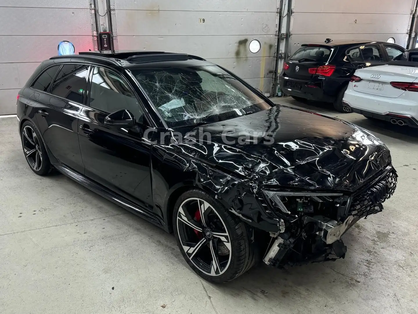 Audi RS4 2.9 TFSI quattro*ACC*Pano*Head-Up*B&O*Matrix Schwarz - 2