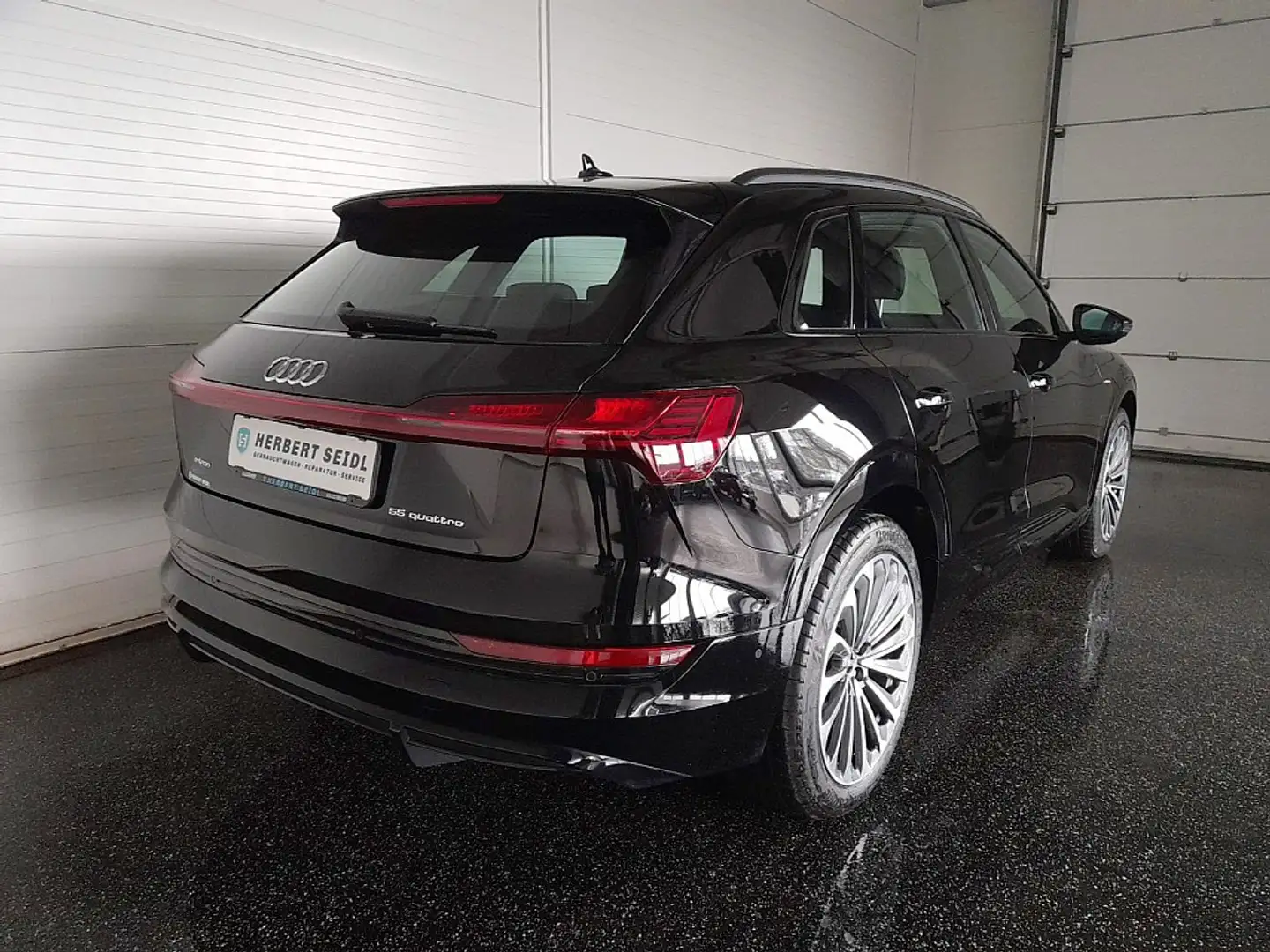 Audi e-tron 55 quattro S-LINE *NP: € 96.522,- / 21 ZOLL / L... Schwarz - 2