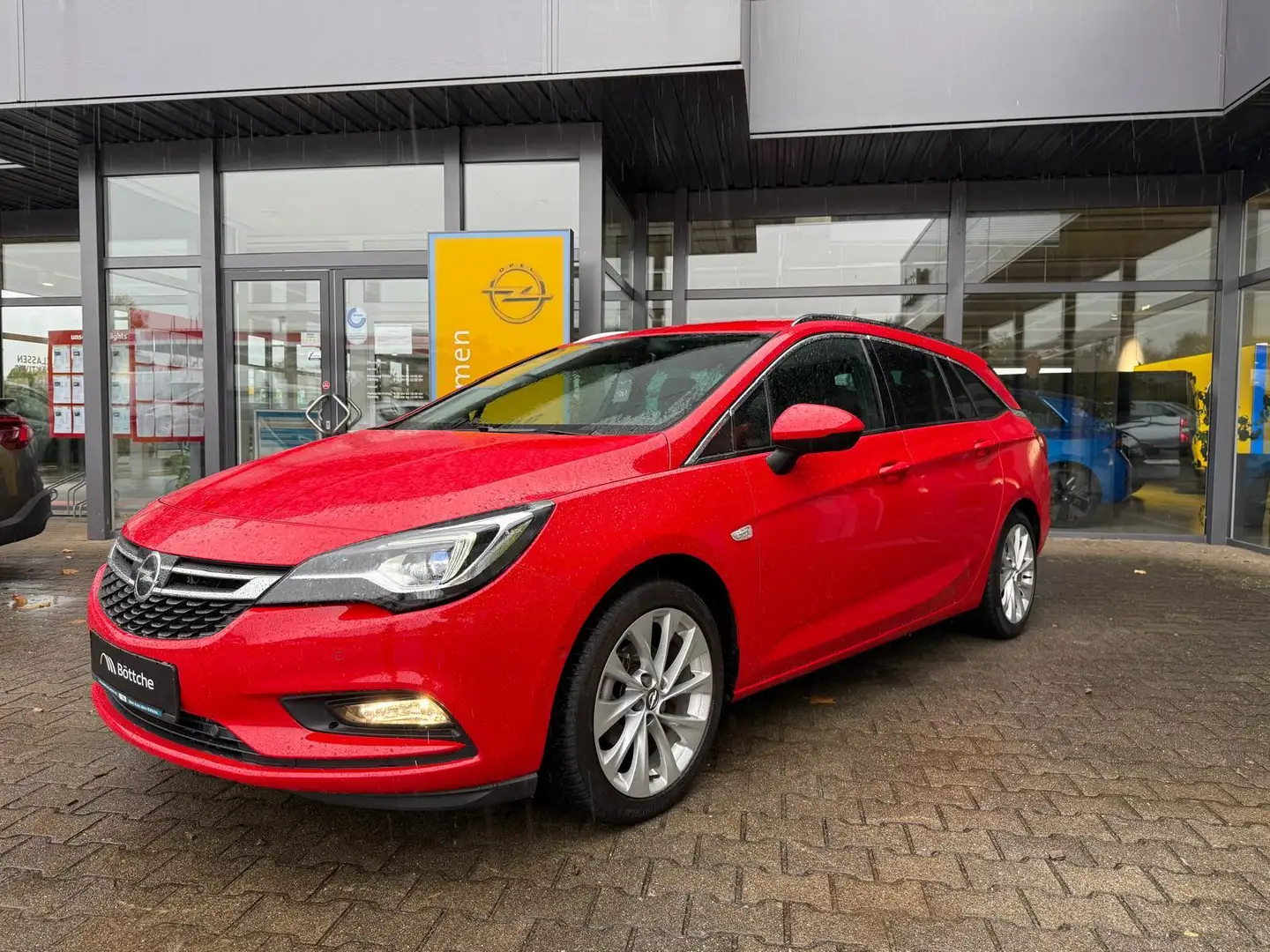 Opel Astra Ultimate Kamera Navi Alu Automatik Rot - 1