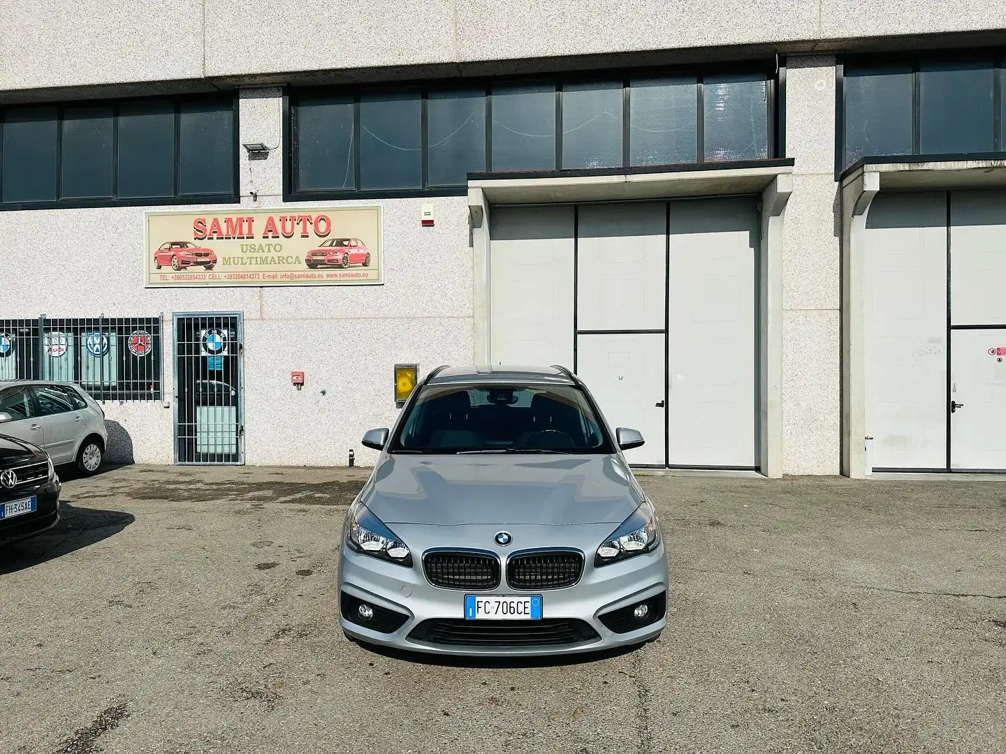 BMW 218 Gran tourer luxury Grigio - 2