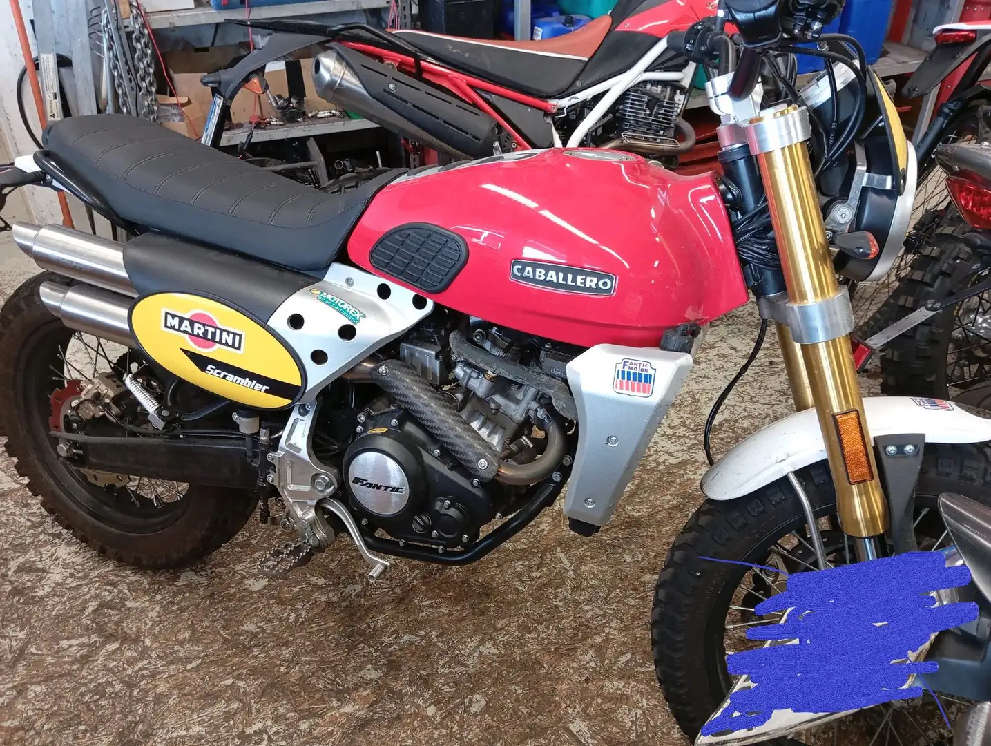 Fantic Caballero 125 Scrambler rot 2021 6300km Rouge - 1