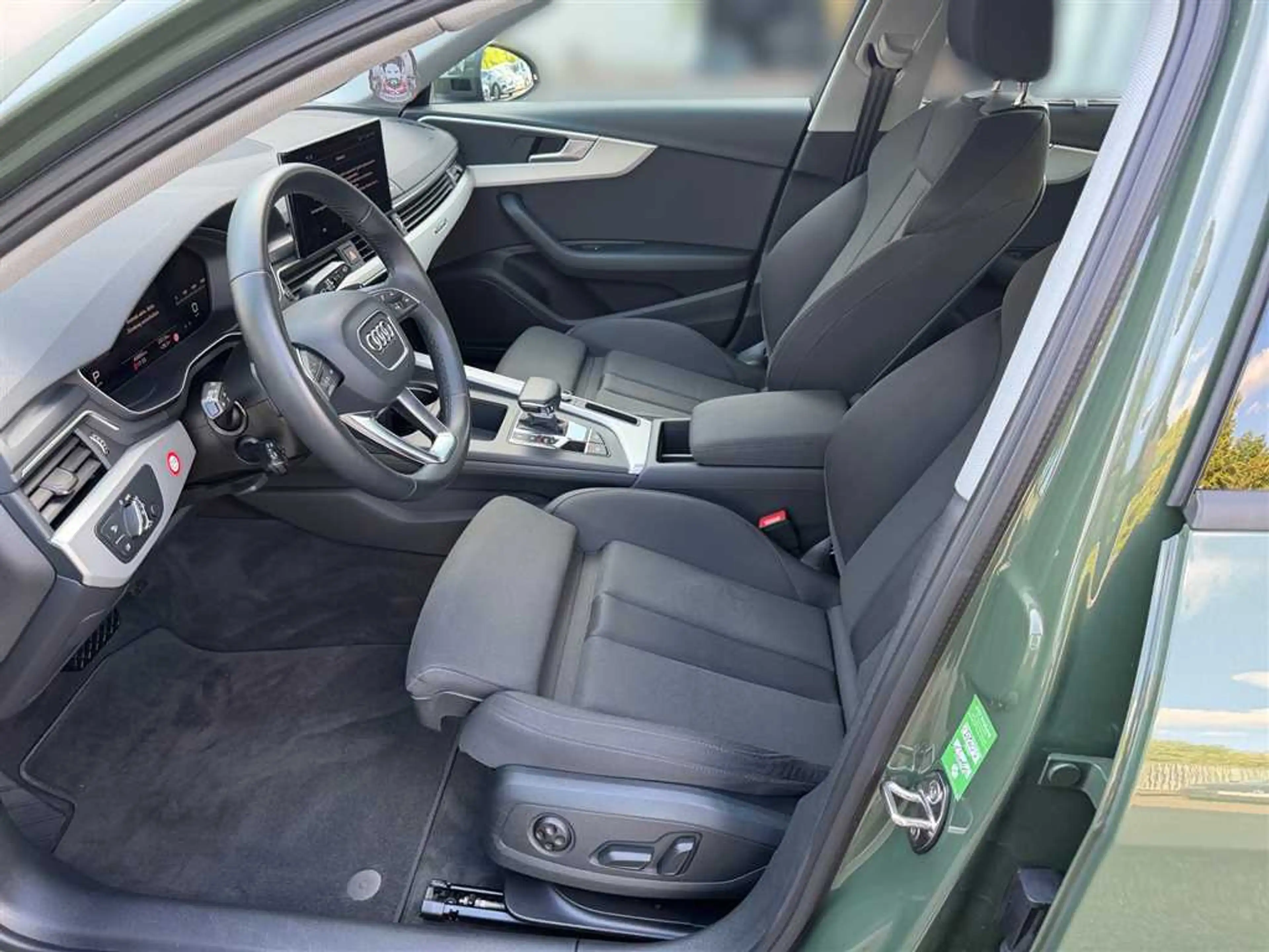Audi A4 allroad A4 allroad 45 2.0 TFSI quattro S-tronic — photo 8