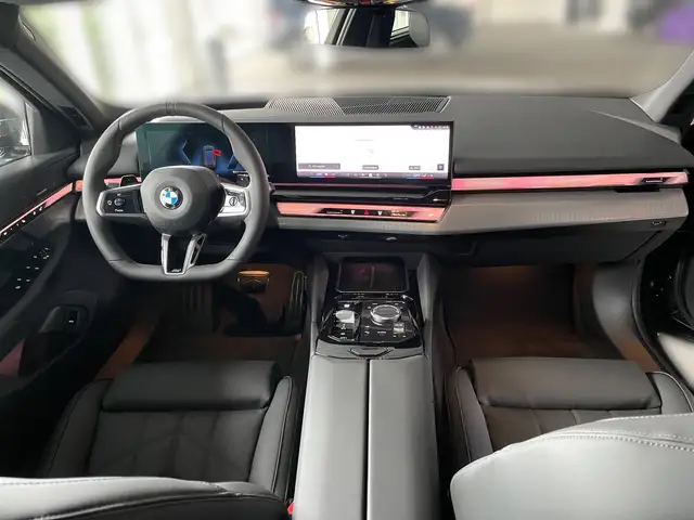 BMW M view 10