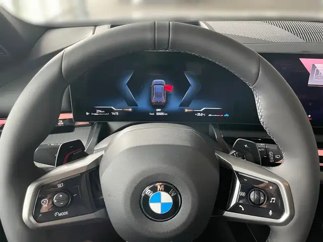 BMW M view 8