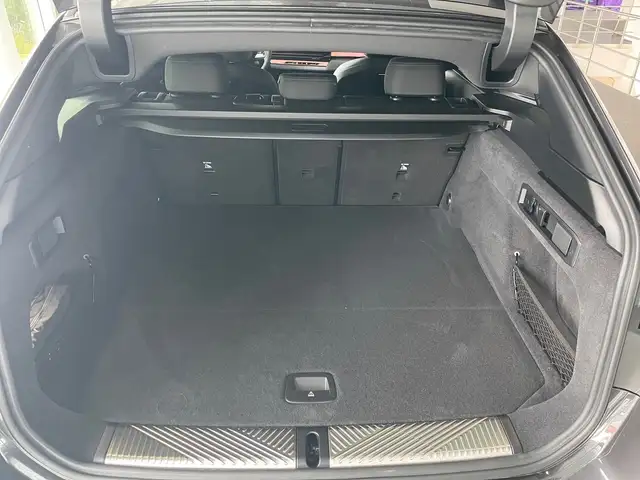 BMW M view 12