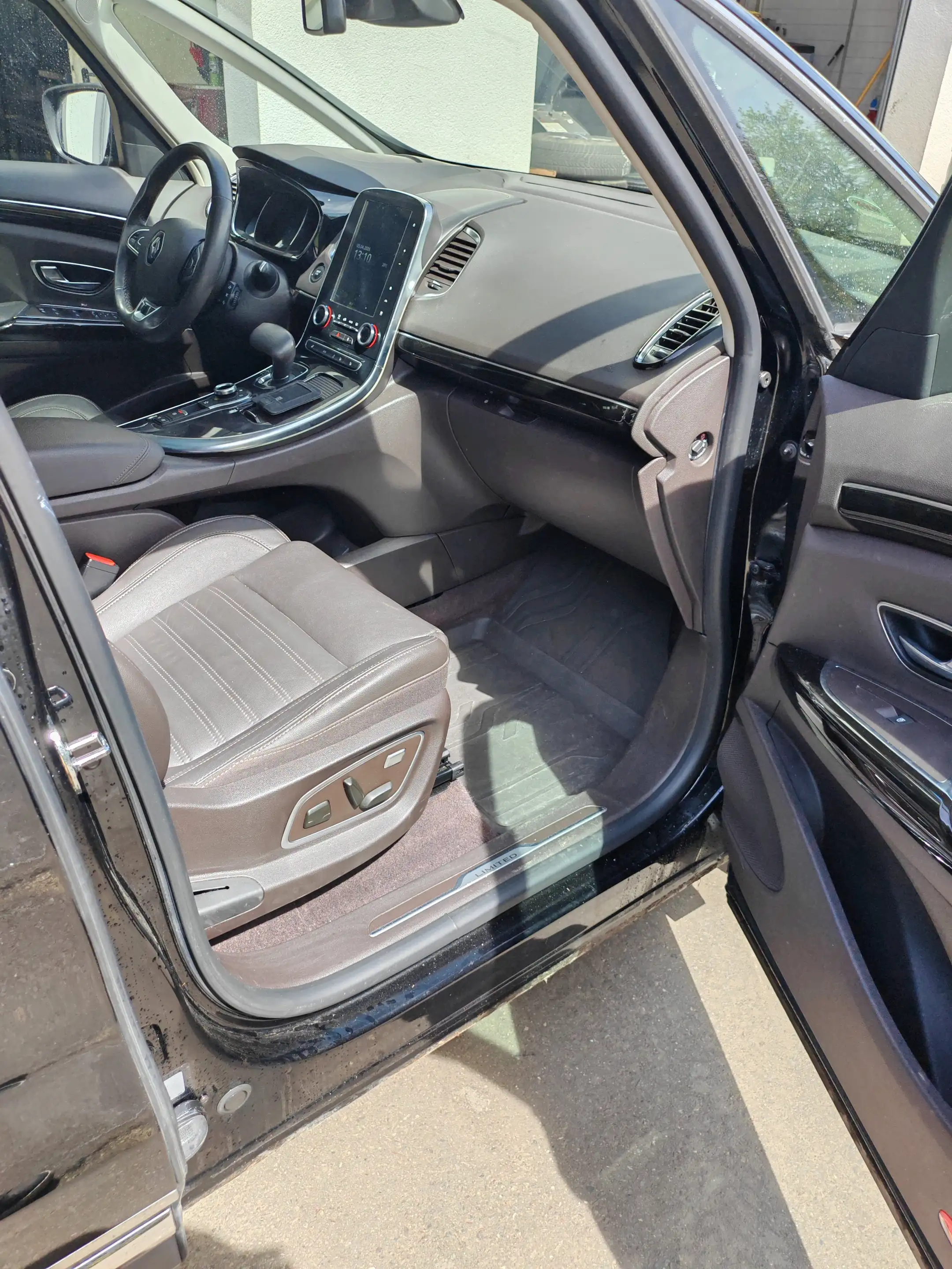 Renault Espace Espace BLUE dCi 200 EDC LIMITED — photo 15