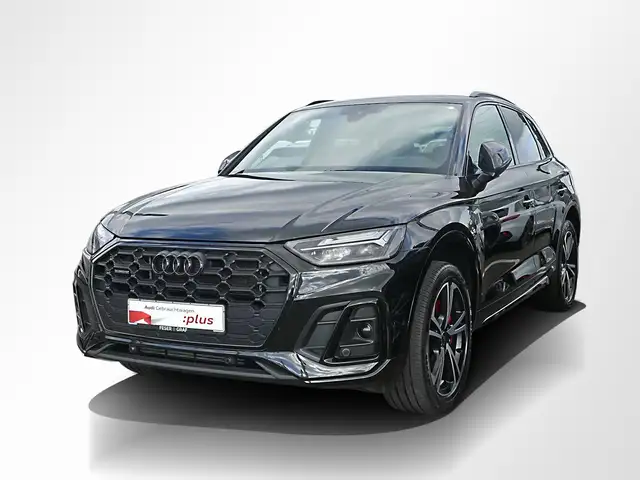 Audi Q5 view 13