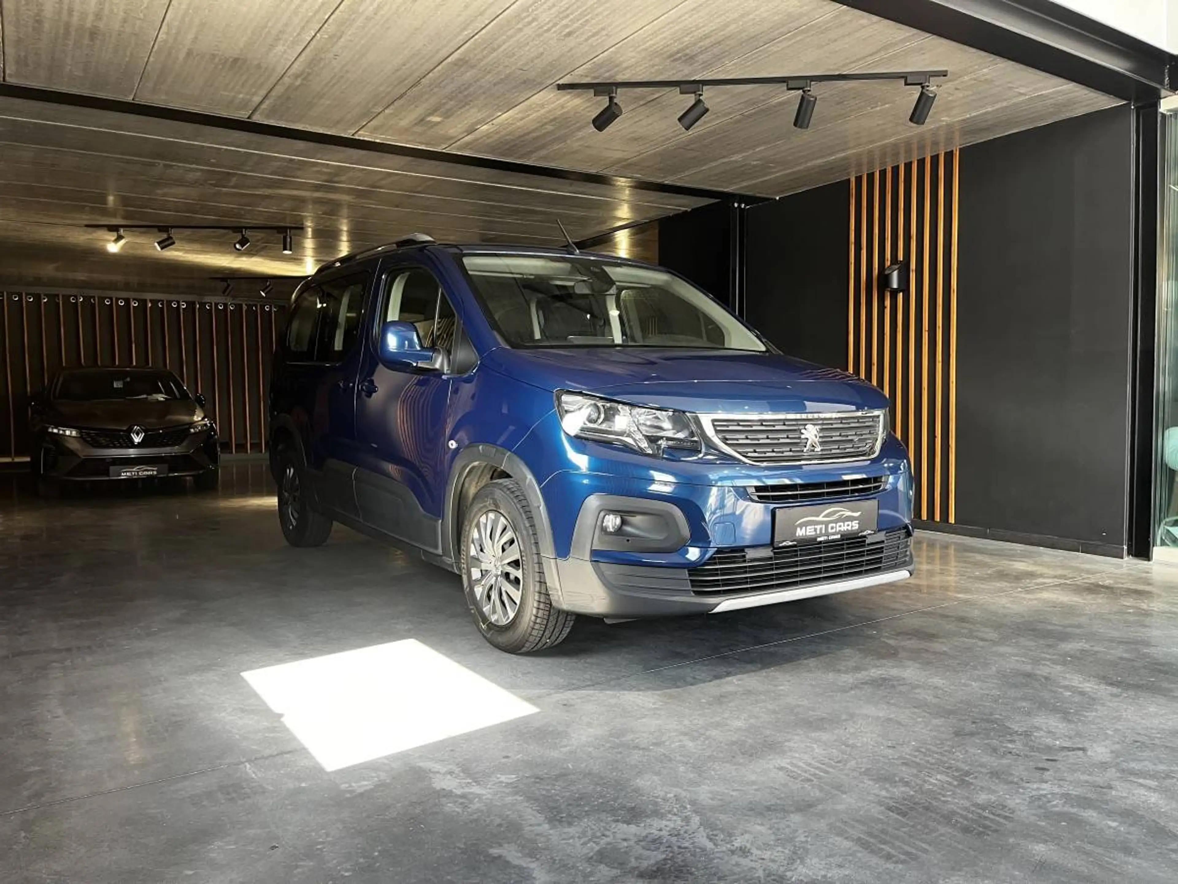 Peugeot Rifter 1.2 PureTech Long Active | 7pl. | Camera | Bt | ... — photo 6