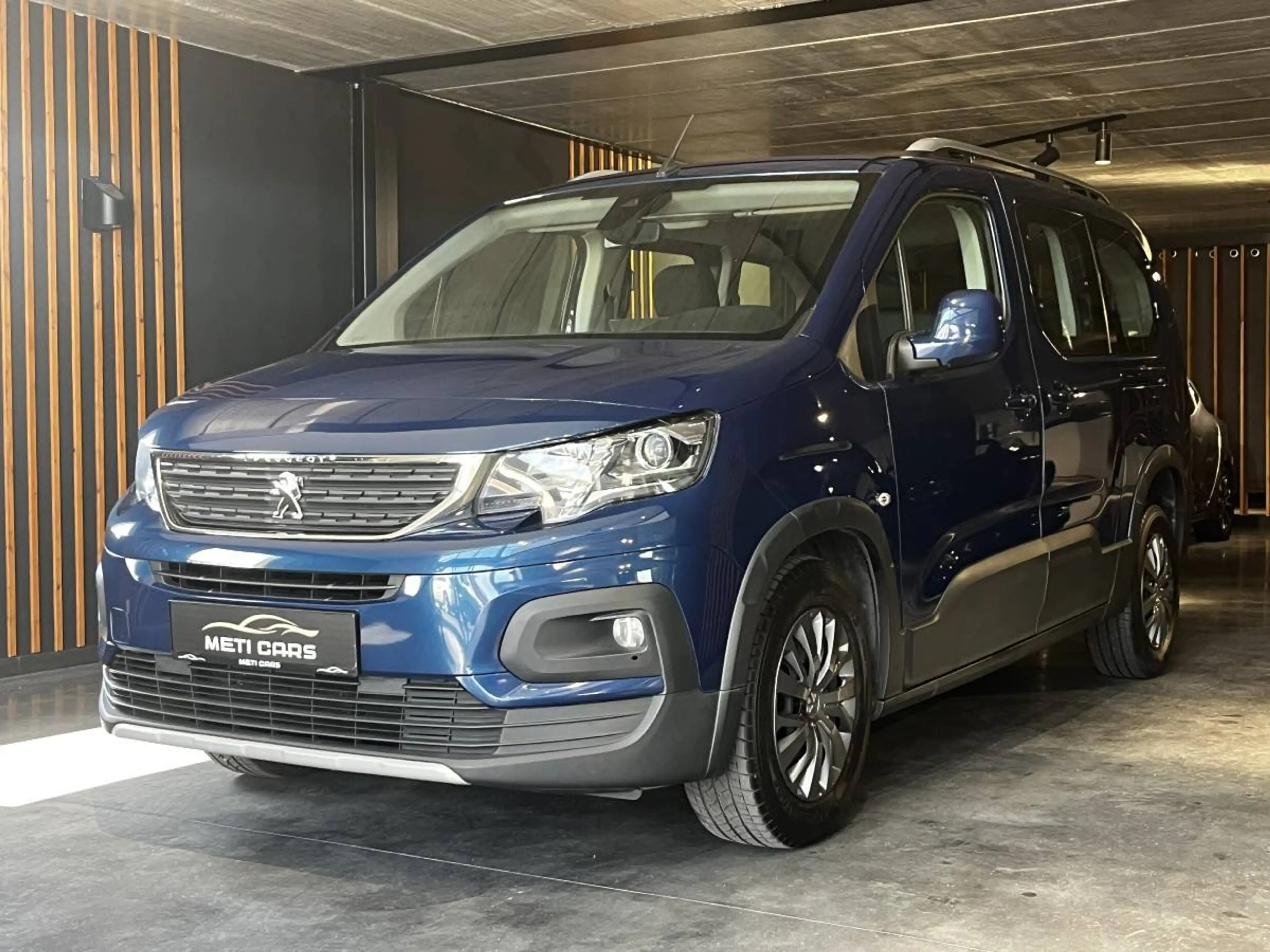 Peugeot Rifter 1.2 PureTech Long Active | 7pl. | Camera | Bt | ... — photo 5
