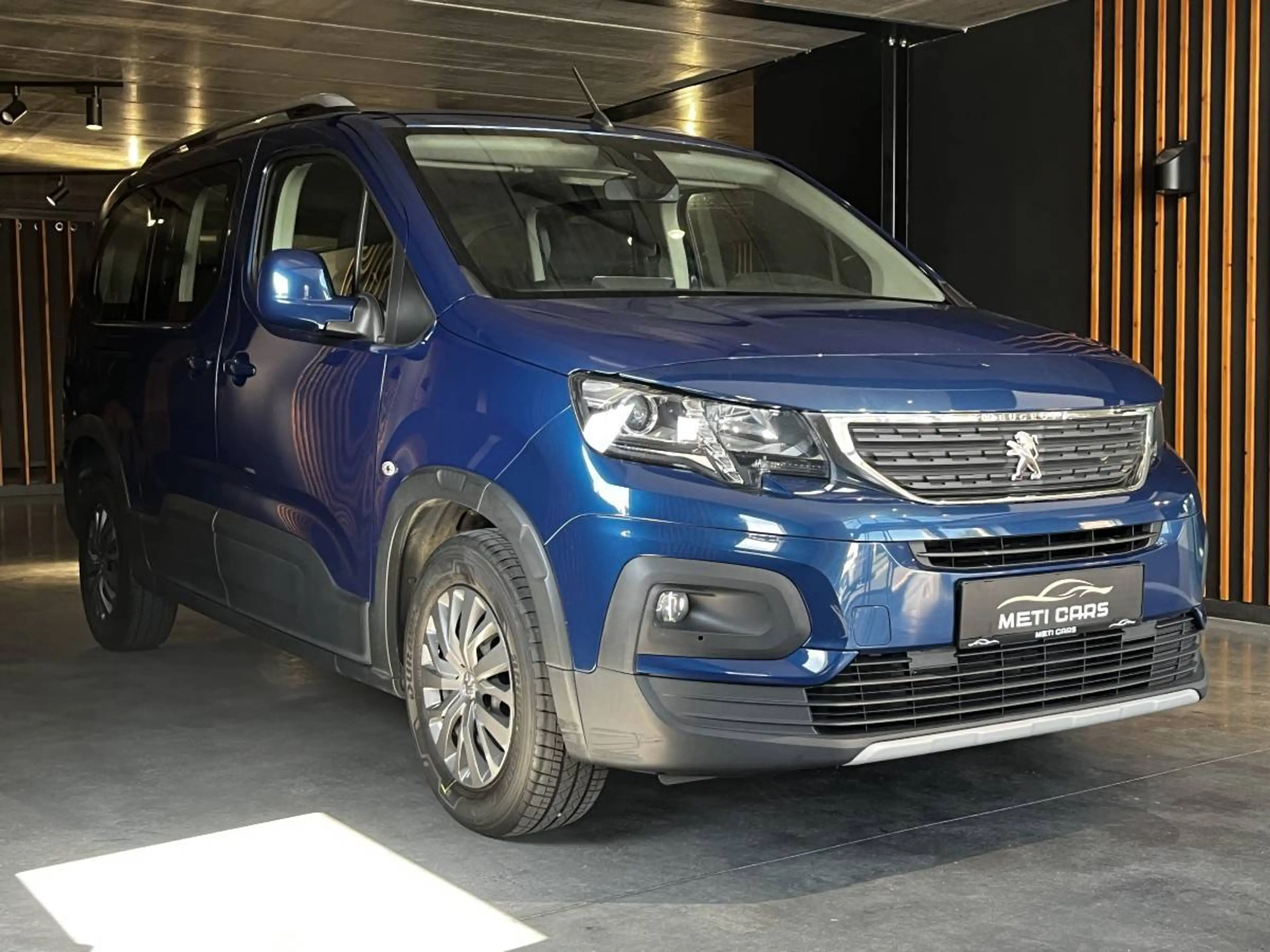 Peugeot Rifter 1.2 PureTech Long Active | 7pl. | Camera | Bt | ... — photo 7
