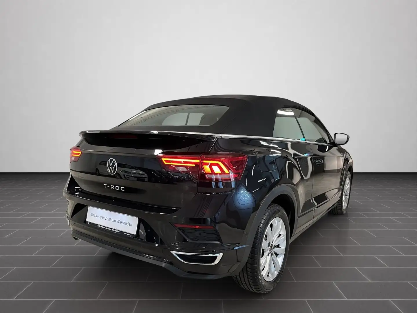 Volkswagen T-Roc R-Line 1.5 TSI OPF 110 kW 7-Gang Schwarz - 2