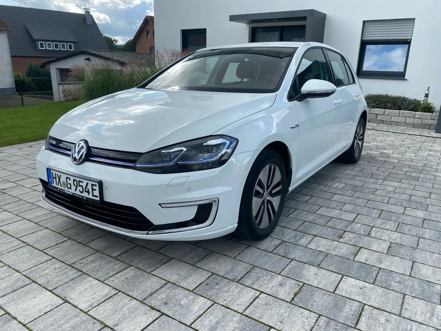 Volkswagen e-Golf Wärmepumpe, CCS, RFK Weiß - 1