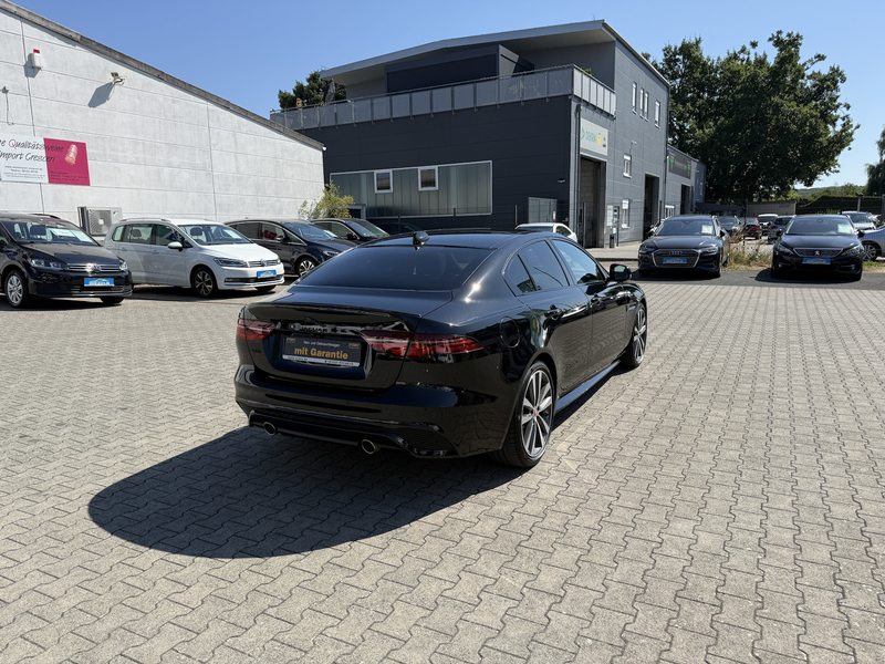 Jaguar XE R-Dynamic Black Navi Kamera LED EGSHD SHA Temp Alu — photo 3