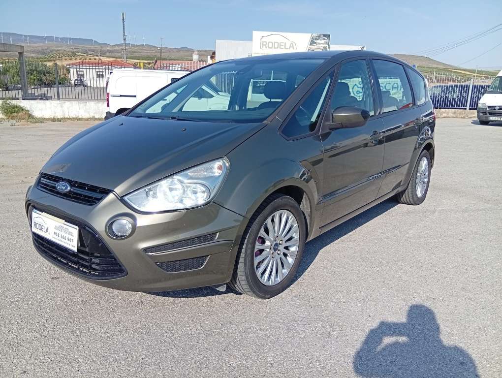 Ford S-Max 2.0TDCI Trend Powershift 140 - foto 1