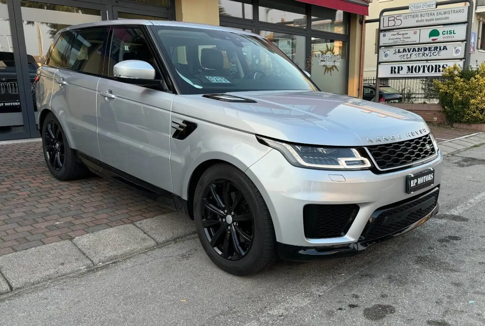 Land Rover Range Rover Sport 3.0 sdV6 HSE 249cv auto my19 Silber - 1