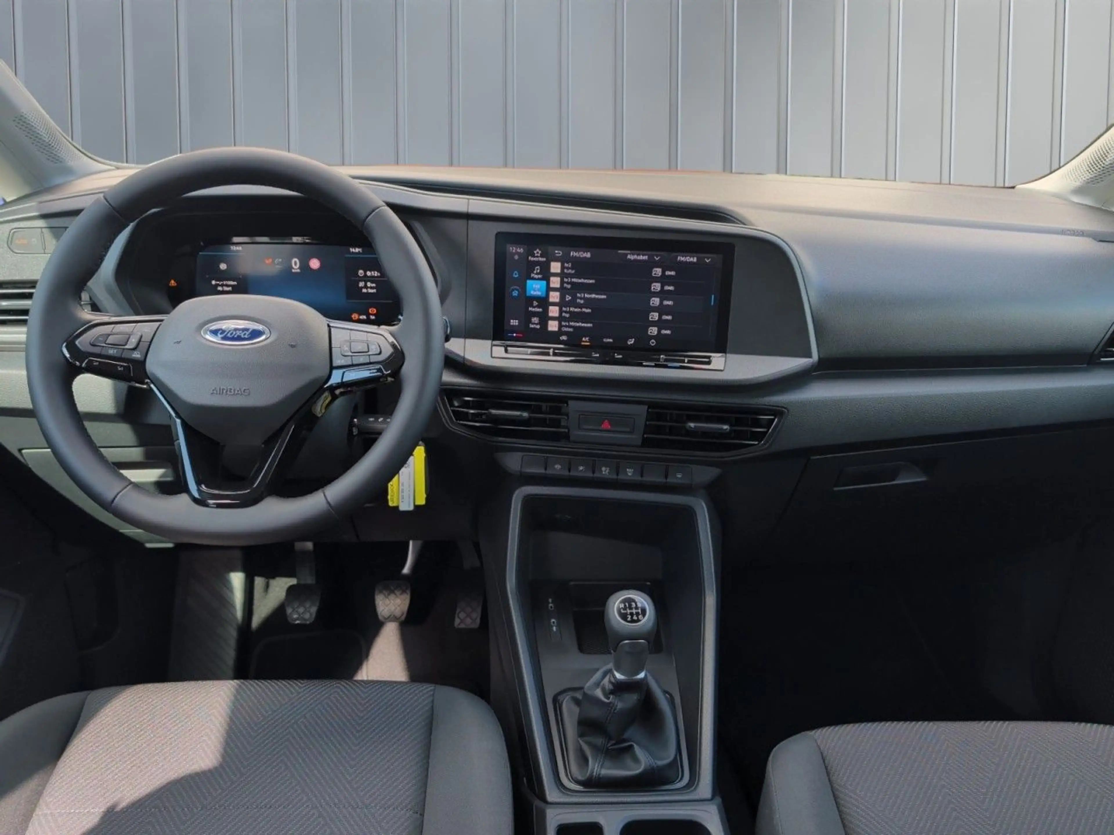 Ford Tourneo Connect Trend L2 1.5 EB AHK+Standheizung — photo 15