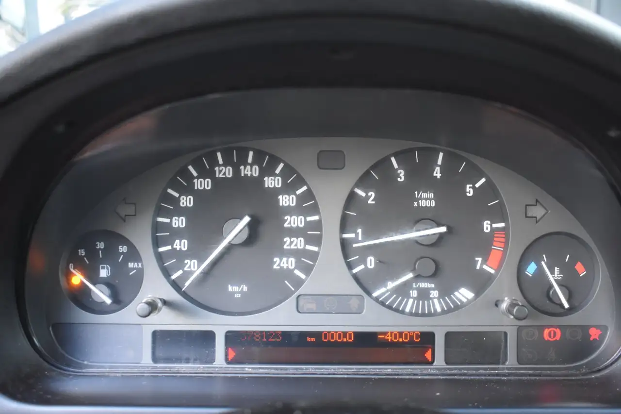 BMW 523 5-serie 523i Executive '99 APK 10-2027!!!, foto 9