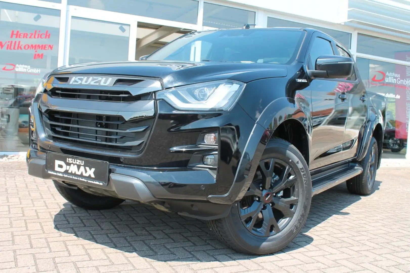 Isuzu D-Max Double Cab 4WD V-CROSS Automatik Černá - 1
